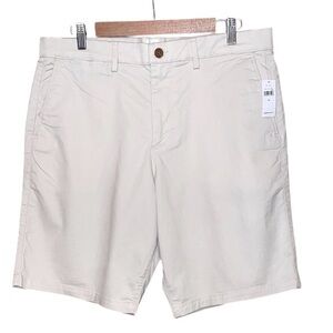 Gap 10in Solid Essential Khaki Chino Light Tan/Stone Shorts Style 544817